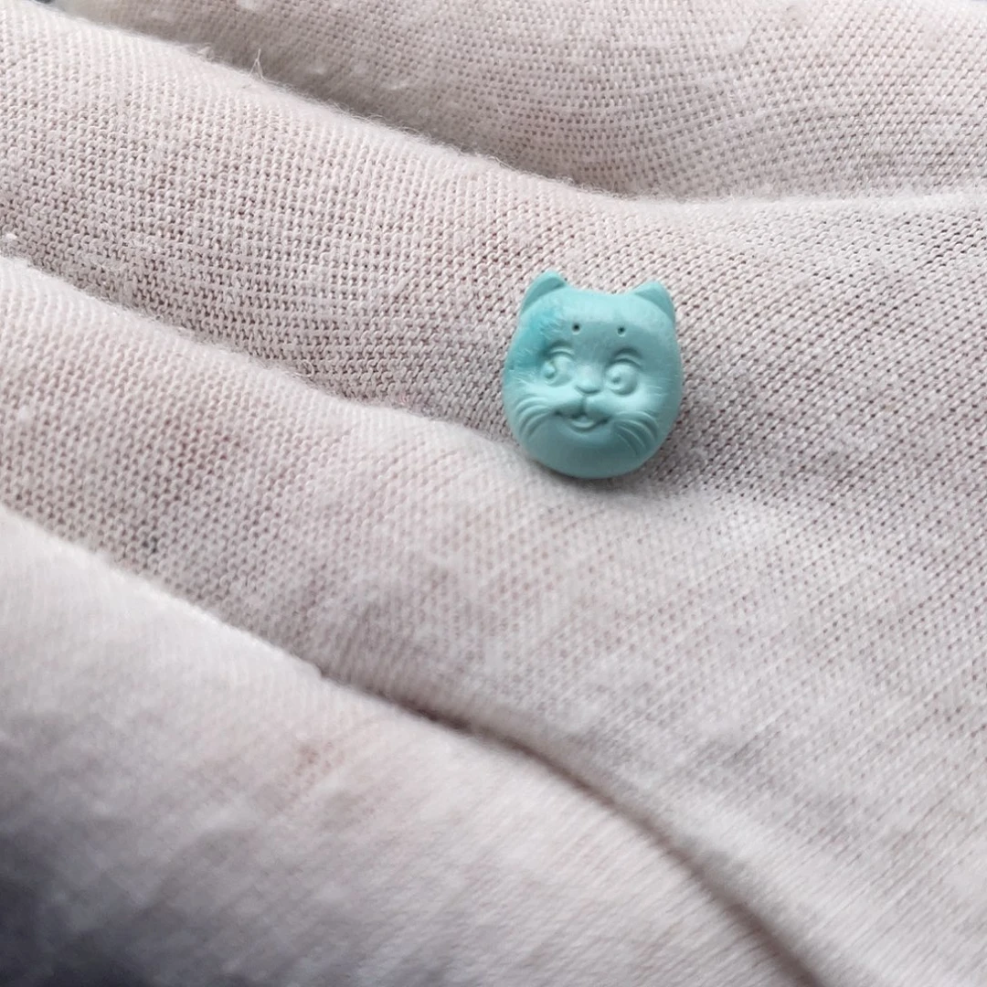 绿松石未镶嵌颈饰