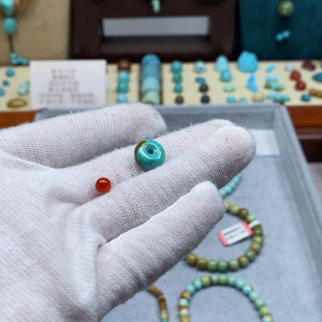 未镶嵌配饰南红玛瑙