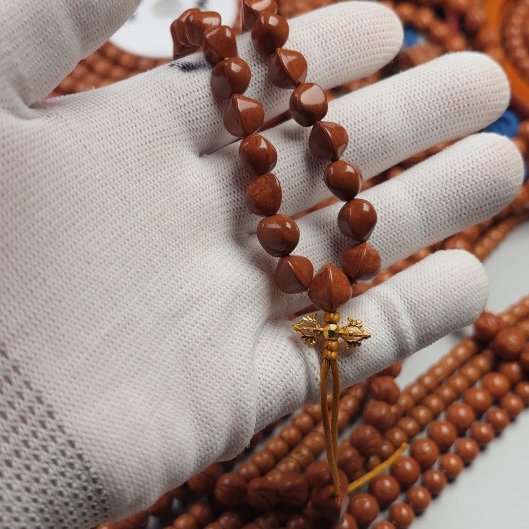 桃核吊坠木****、一物一图