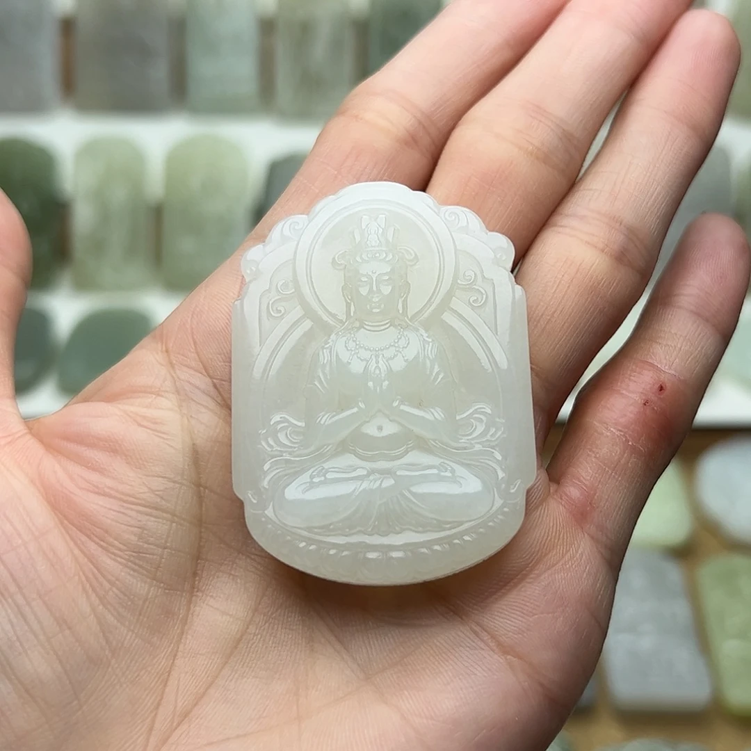 和田玉未镶嵌颈饰