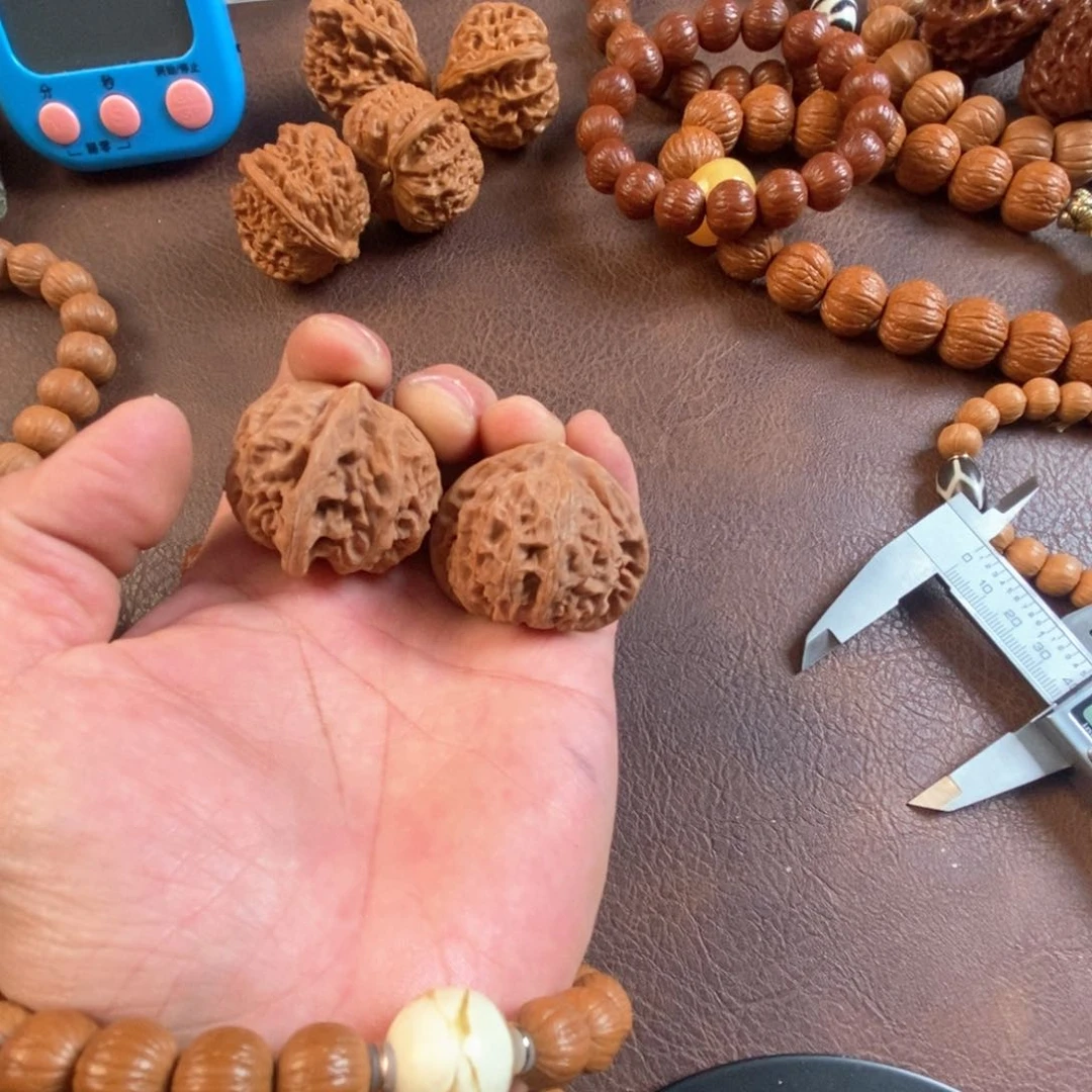 猴头核桃吊坠景***耻宫灯