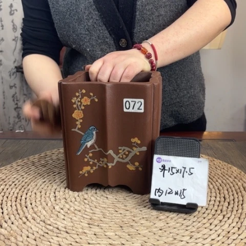 紫砂花盆紫泥菱花喜上眉梢手绘072