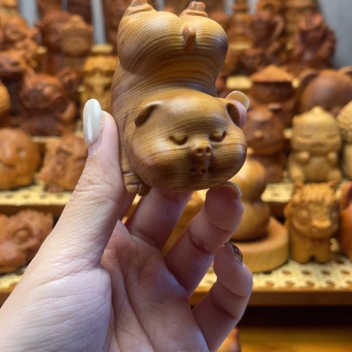 柏木（崖柏）飞天小猪（清仓福利）