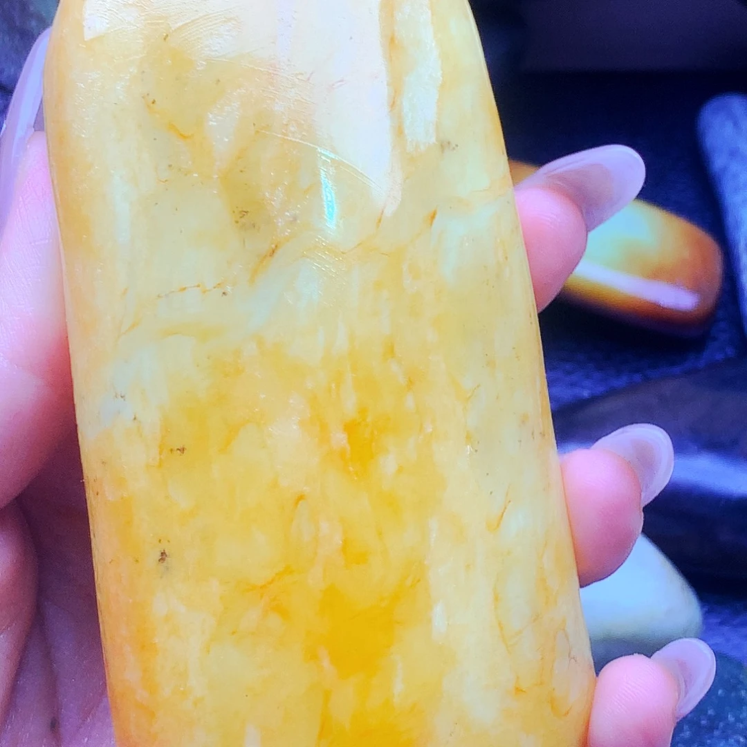 未镶嵌和田玉（糖玉）把件