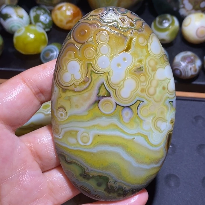 未镶嵌玛瑙/玉髓珠宝半成品18