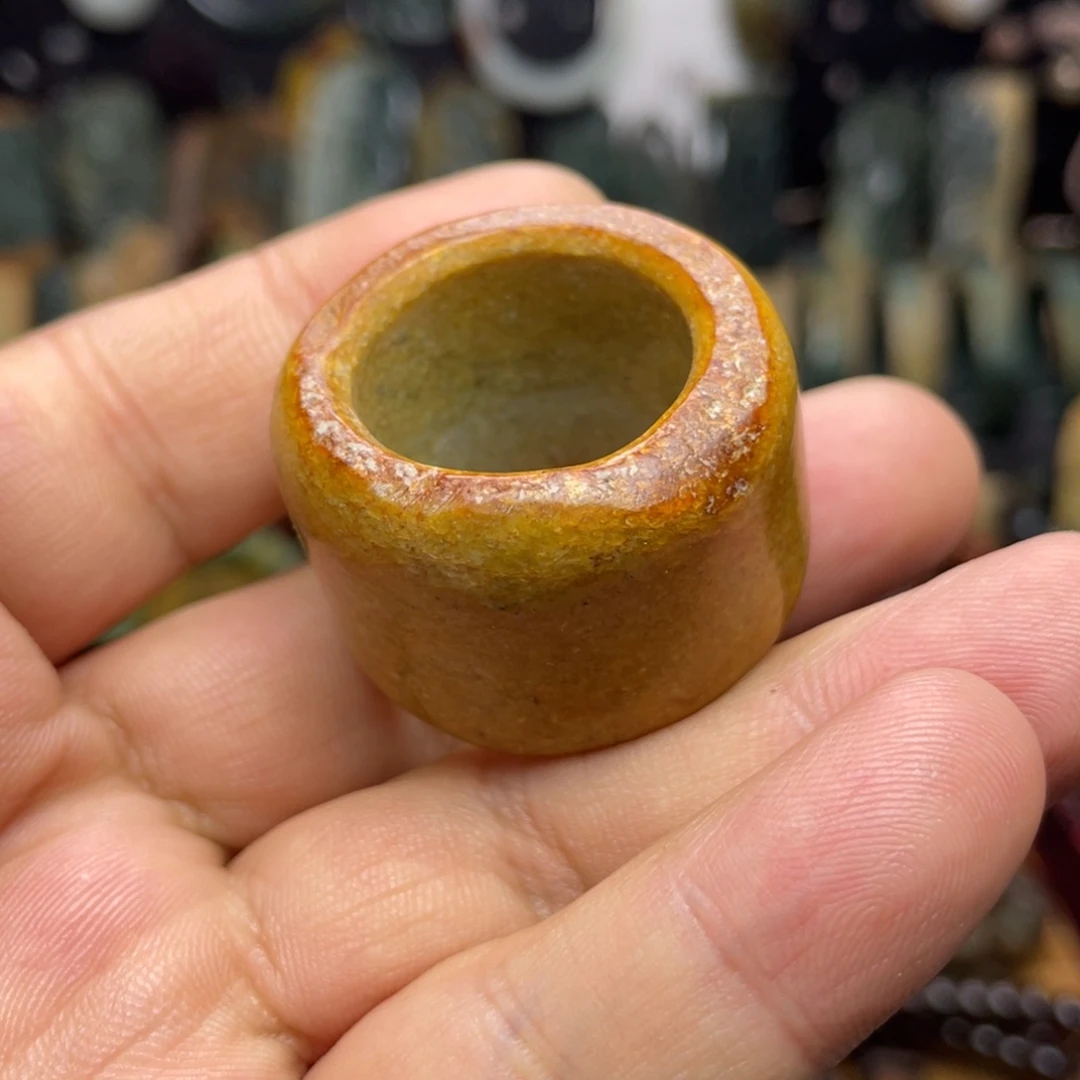 岫岩河磨玉（透闪石质玉）未镶嵌颈饰