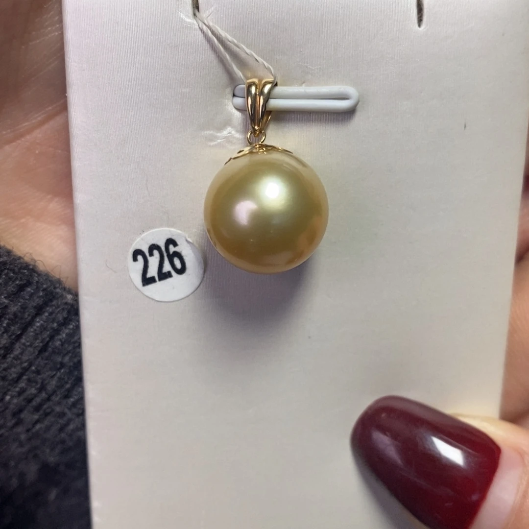 海水珍珠吊坠(不含链)18K金镶嵌