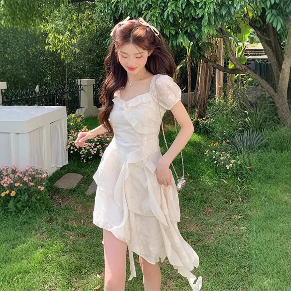 超仙荷叶不规则白色女夏2025夏季新款小个子收气质蕾丝白裙子女