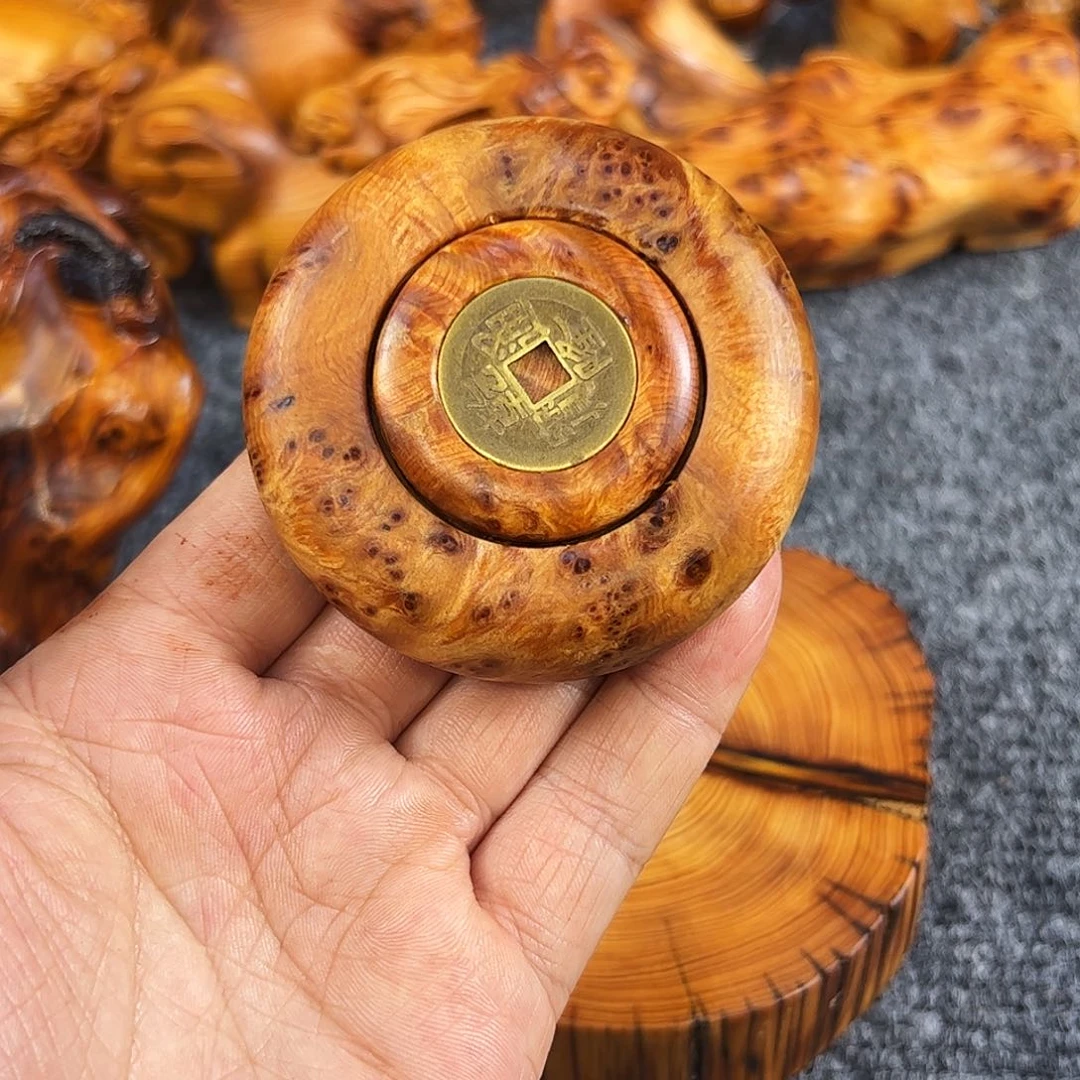 柏木崖柏满瘤疤赚钱手把件