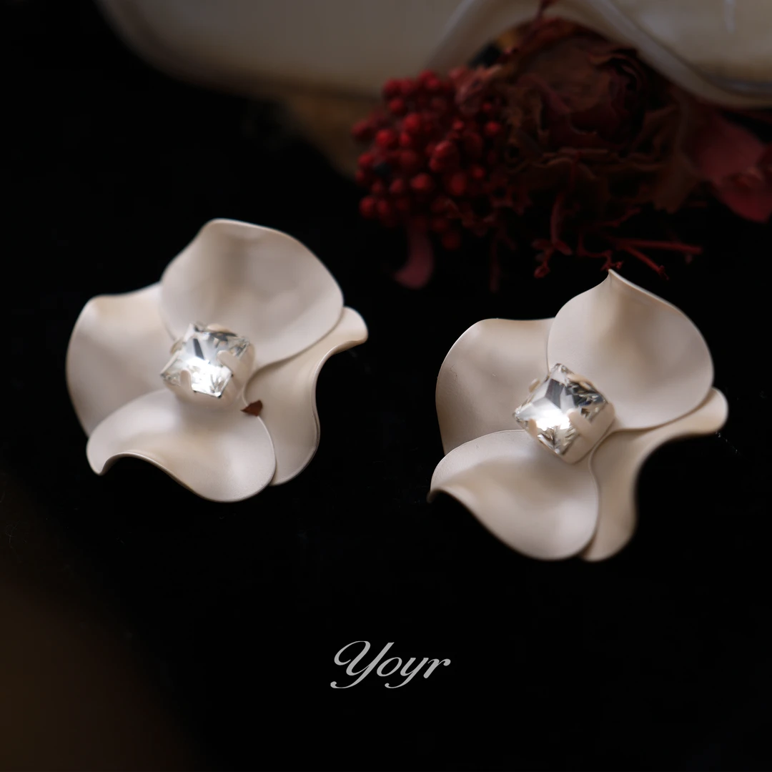 YOYR 黄铜耳饰 重工锆钻花朵耳钉气质时尚镶嵌精美高级感耳环