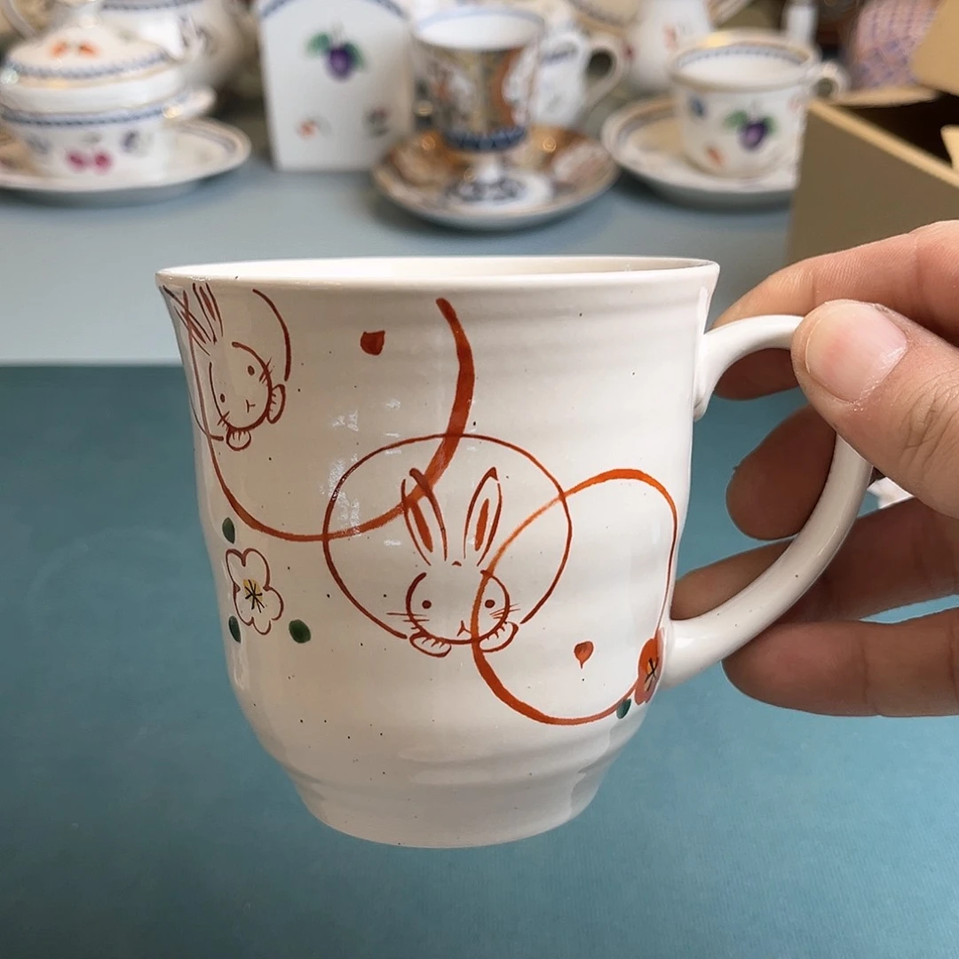 盖碗在家待一段时光吧这两人