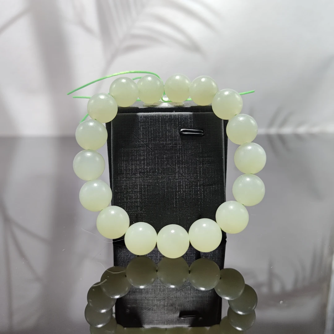 N和田玉圆珠手串（卡12）0585