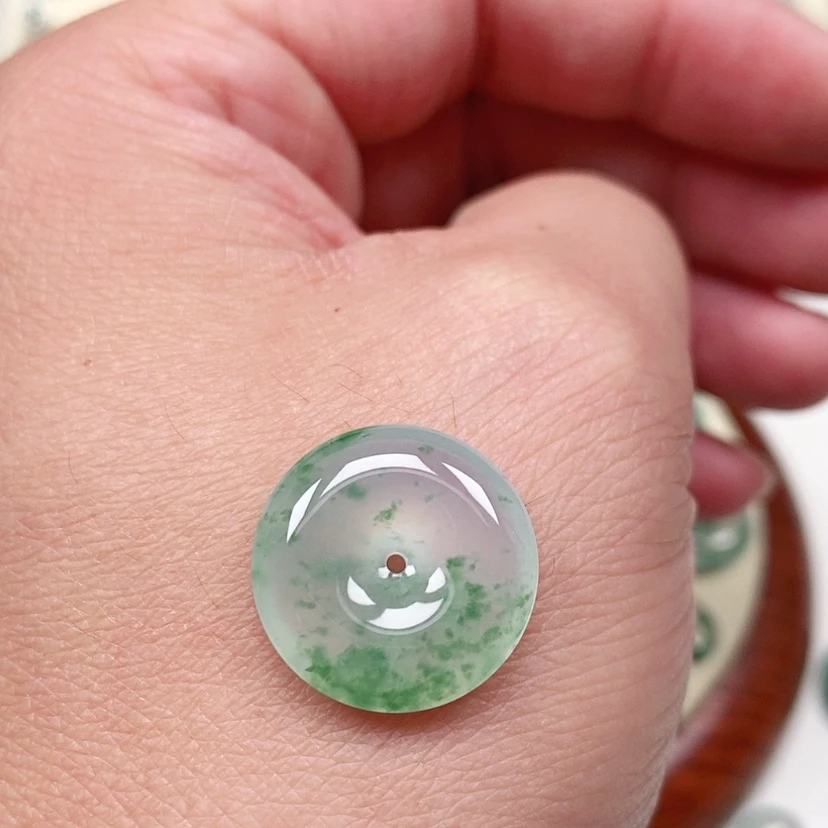 【闪购商品】颈饰未镶嵌翡翠