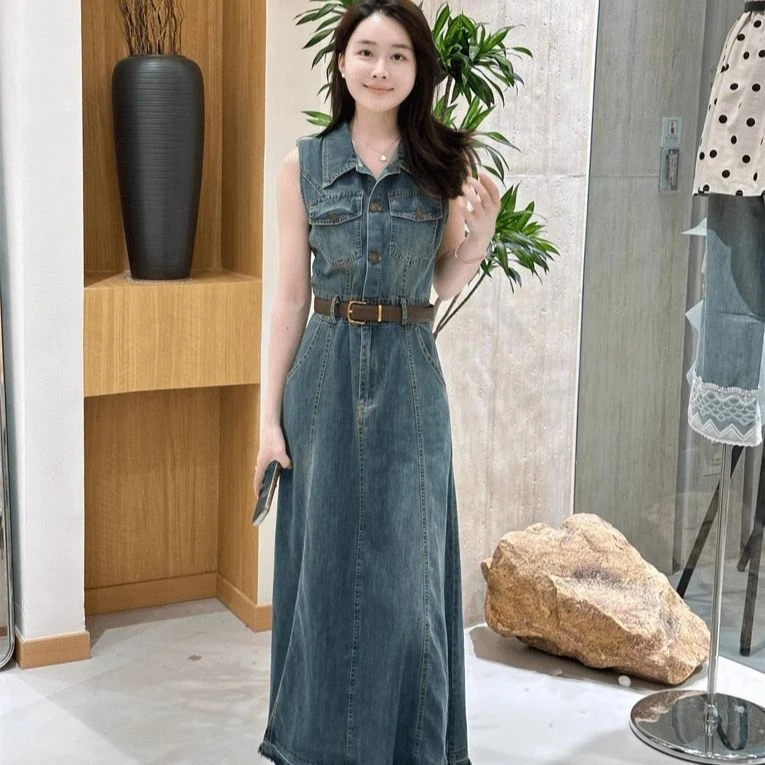 气质牛仔牛仔裙新款收腰2025夏季连衣裙复古无袖显瘦设计背心长裙