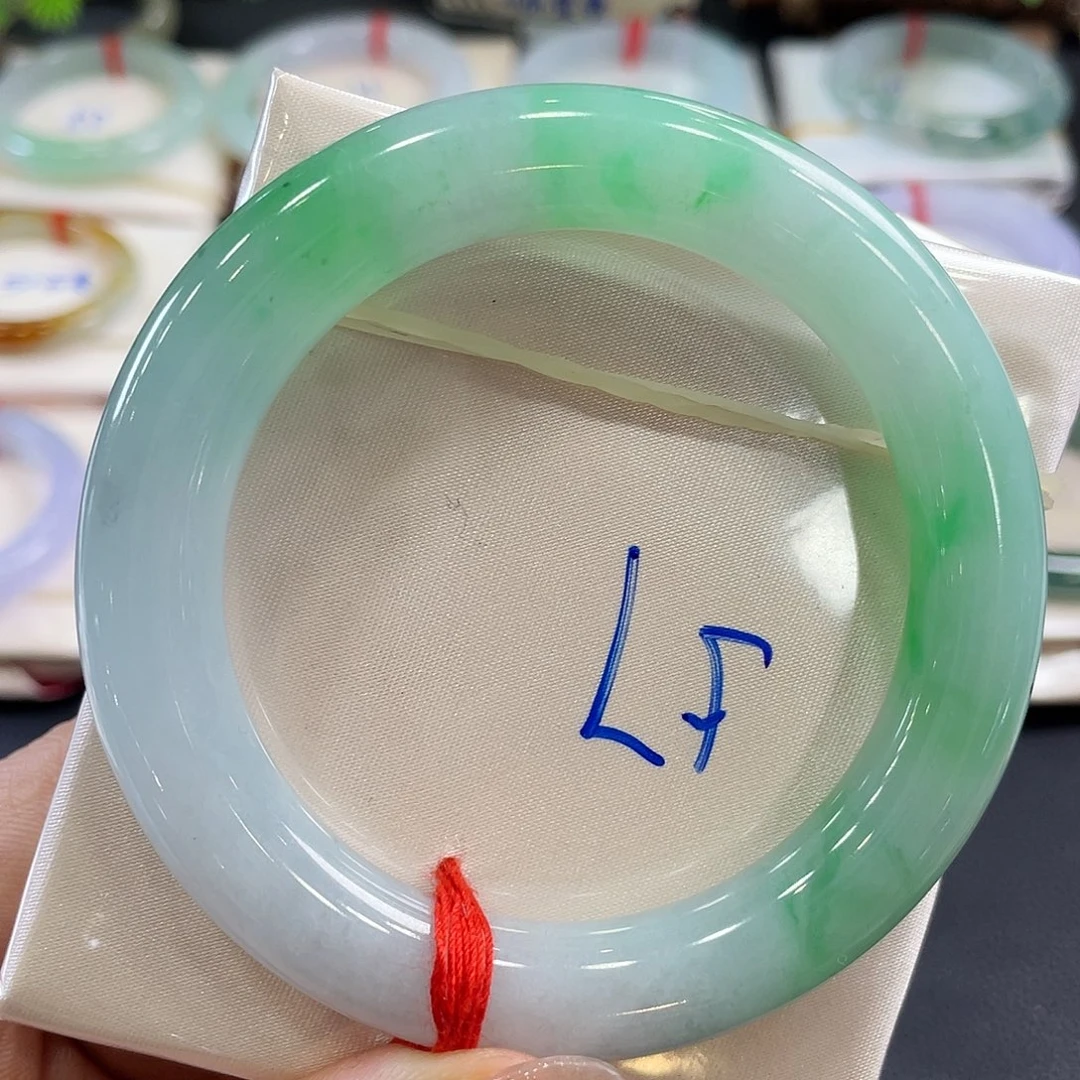 未镶嵌手镯翡翠65号飘色57圈