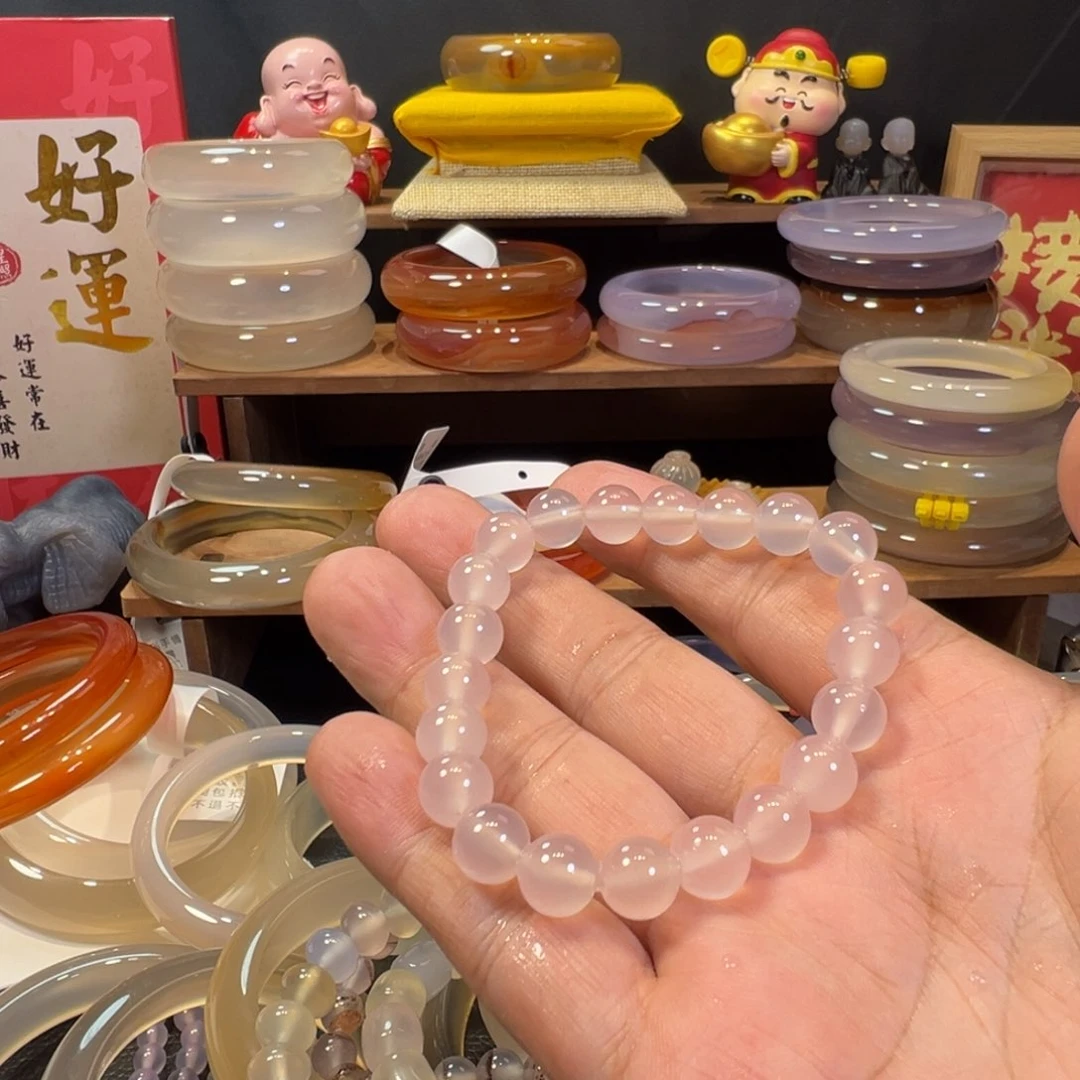 甜****玛瑙/玉髓手镯未镶嵌