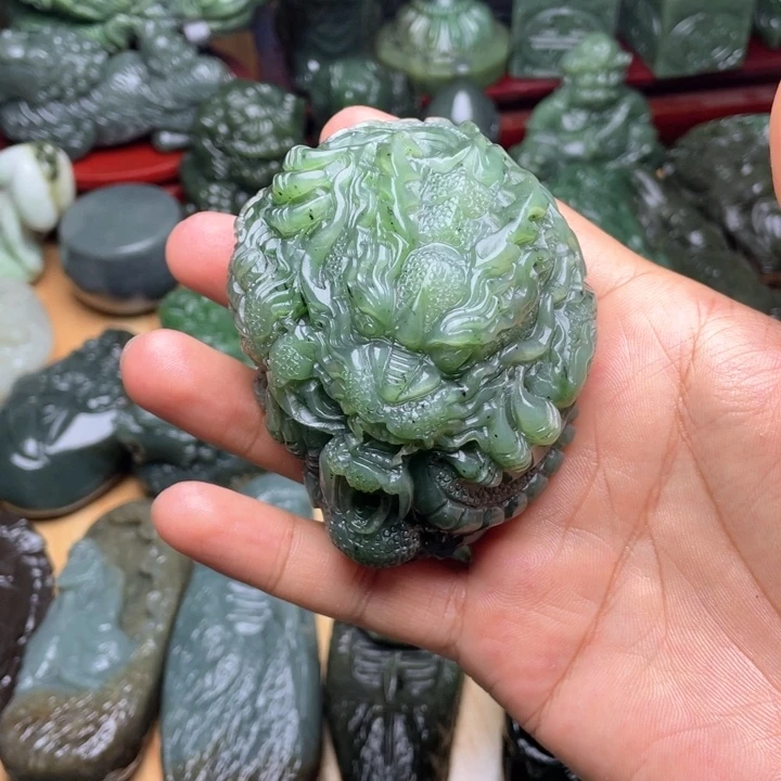 和田玉未镶嵌挂件谷****气