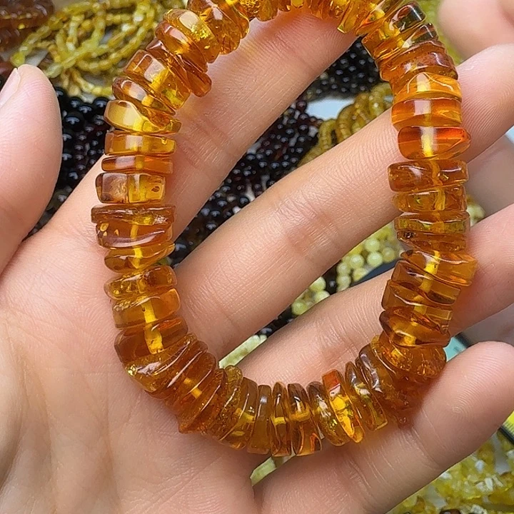 琥珀未镶嵌珠宝奇石