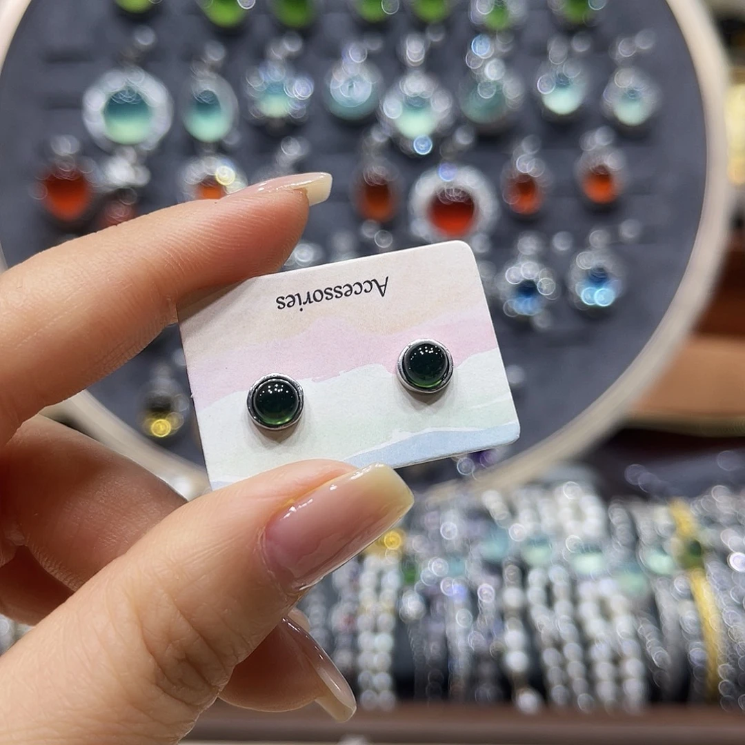 岫玉银S925镶嵌耳钉