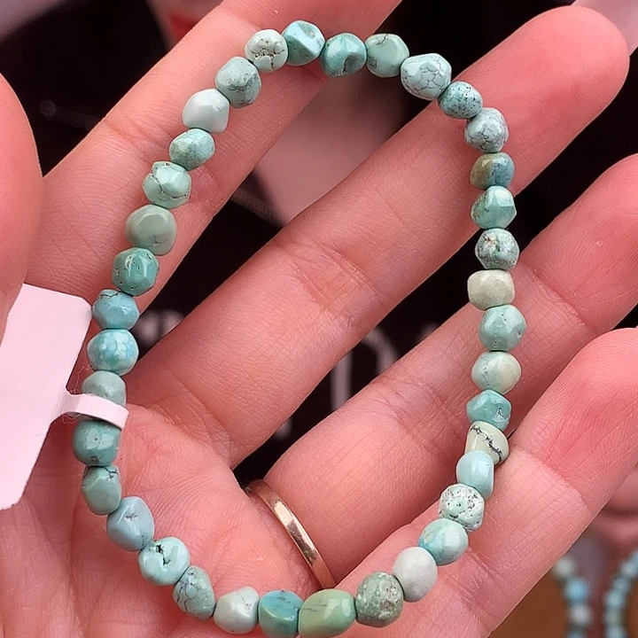 绿松石未镶嵌原矿