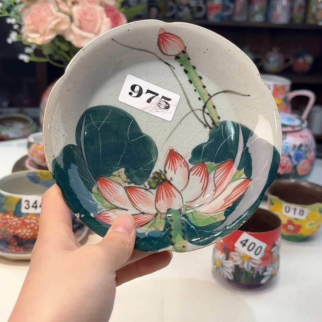 瓷片兔兔好可爱啊我