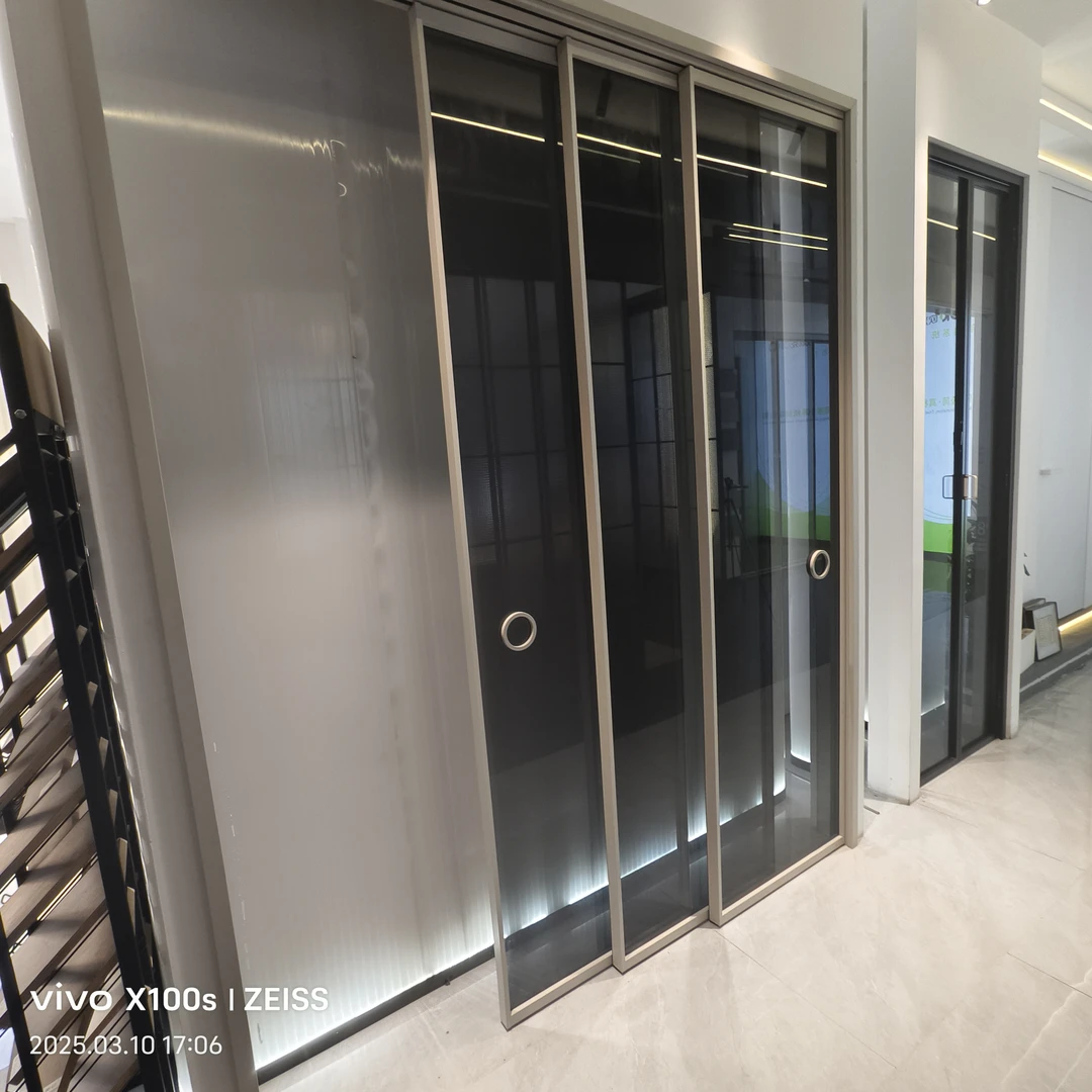 熊大极简门窗丨完美系统推拉门丨厨房推拉门丨衣帽间推拉门