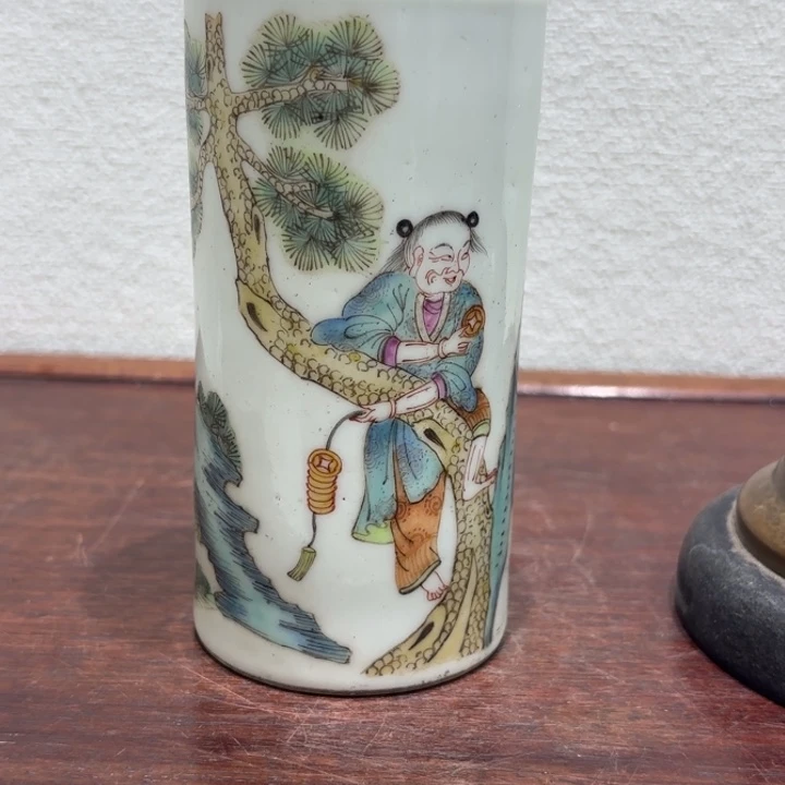 用***2摆件精美的陶瓷摆件