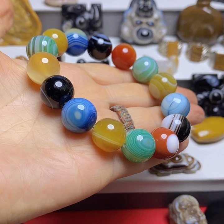 未镶嵌套链玛瑙/玉髓