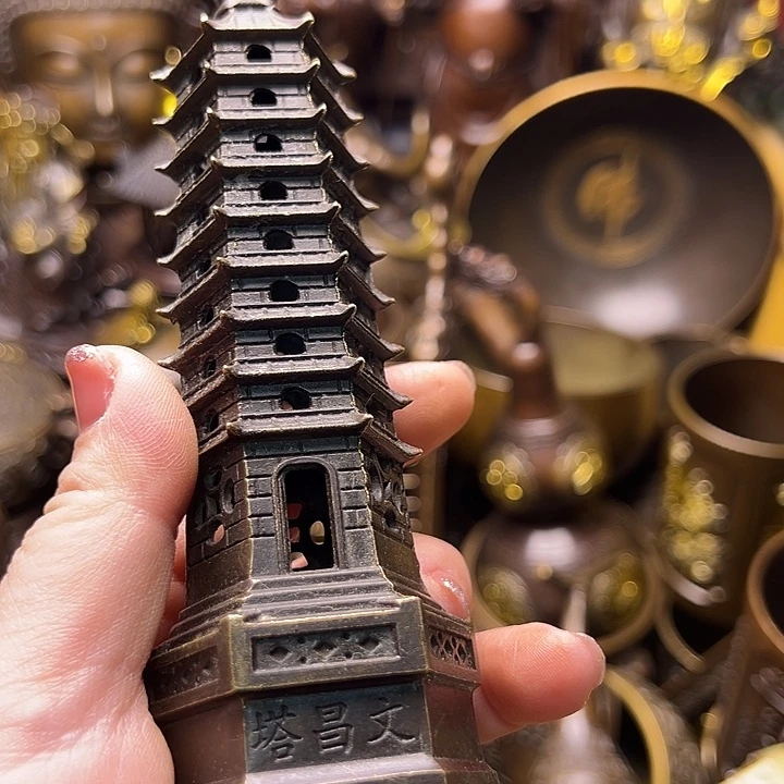 铜112365445569875566