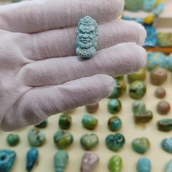 绿松石未镶嵌蓝色