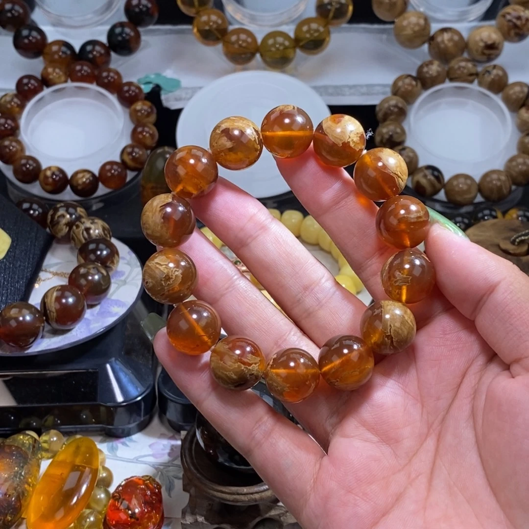 琥珀未镶嵌珠宝奇石