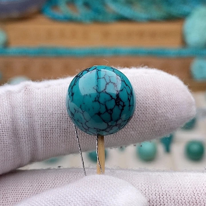 绿松石未镶嵌珠宝奇石16.6