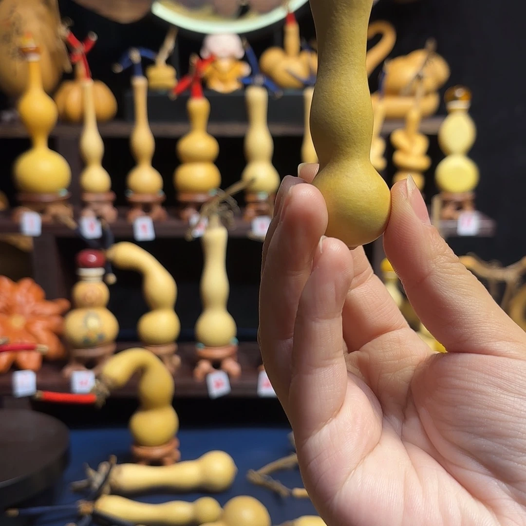 顺***️大叶紫檀（黑酸枝木类）