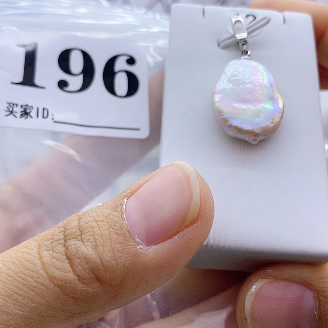 淡水珍珠颈饰钛钢