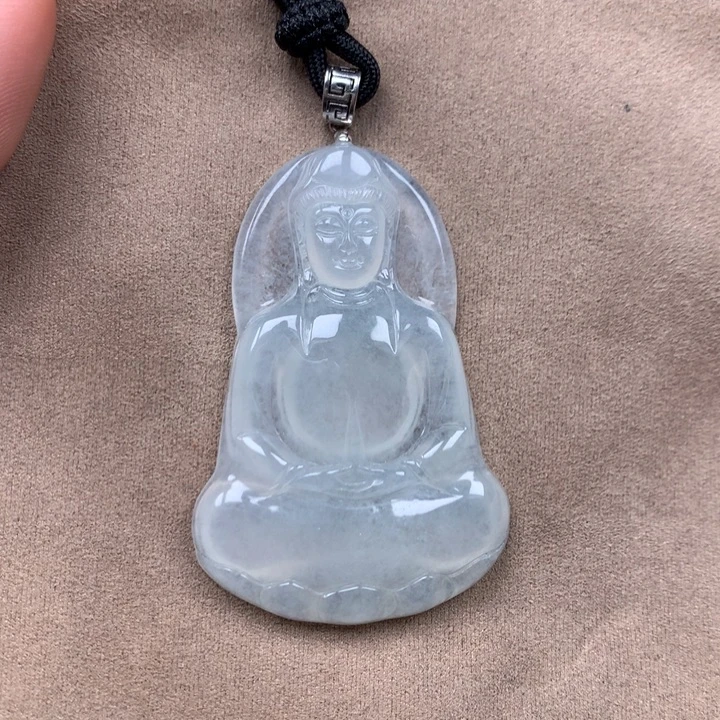 翡翠18K金镶嵌颈饰缅甸翡翠A货