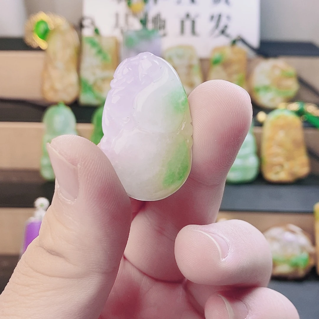 翡翠银S925镶嵌吊坠(赠链)