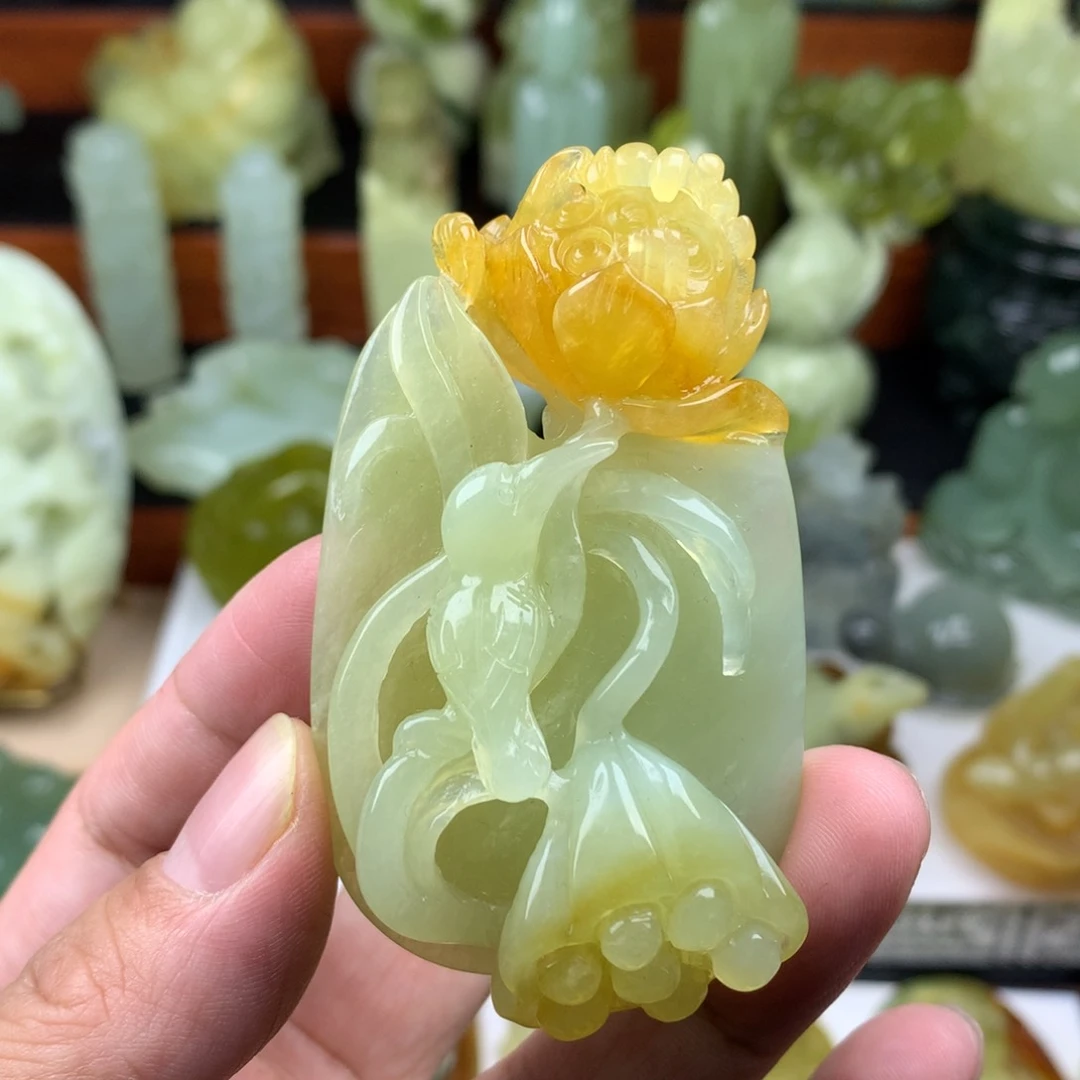 岫玉手把件未镶嵌