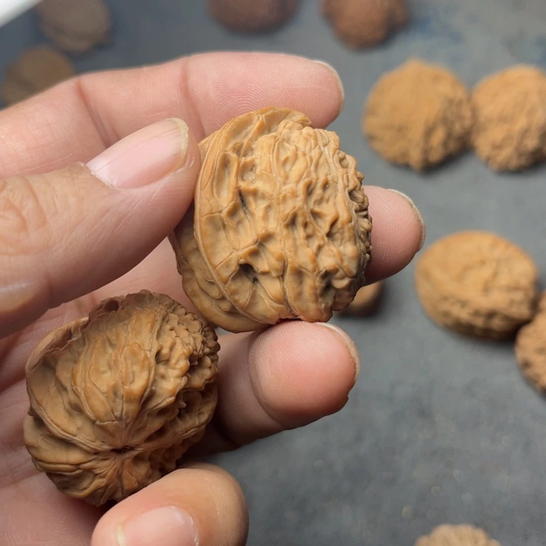 o***o吊坠文玩核桃半壁江山