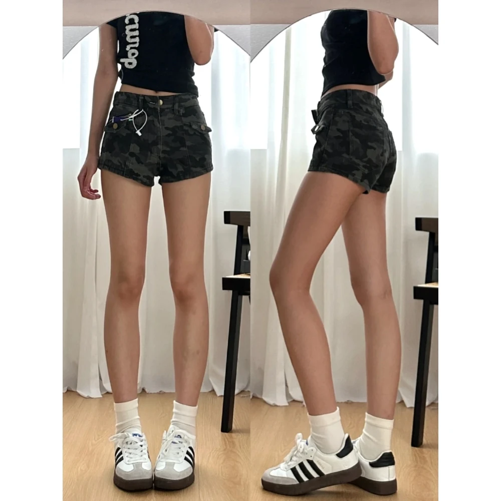 美式复古迷彩设计感牛仔短裤女2025春夏新款高腰显瘦直筒超短热裤