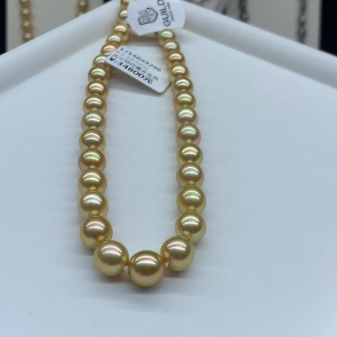 海水珍珠颈饰18K金镶嵌9.3-10.7mm金珠项链