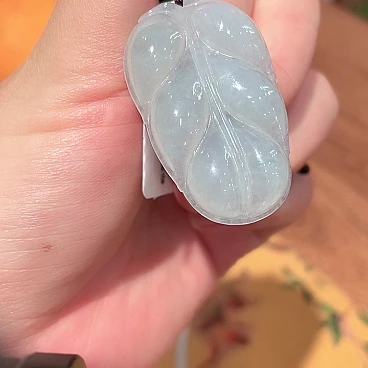 翡翠未镶嵌颈饰翡翠首饰