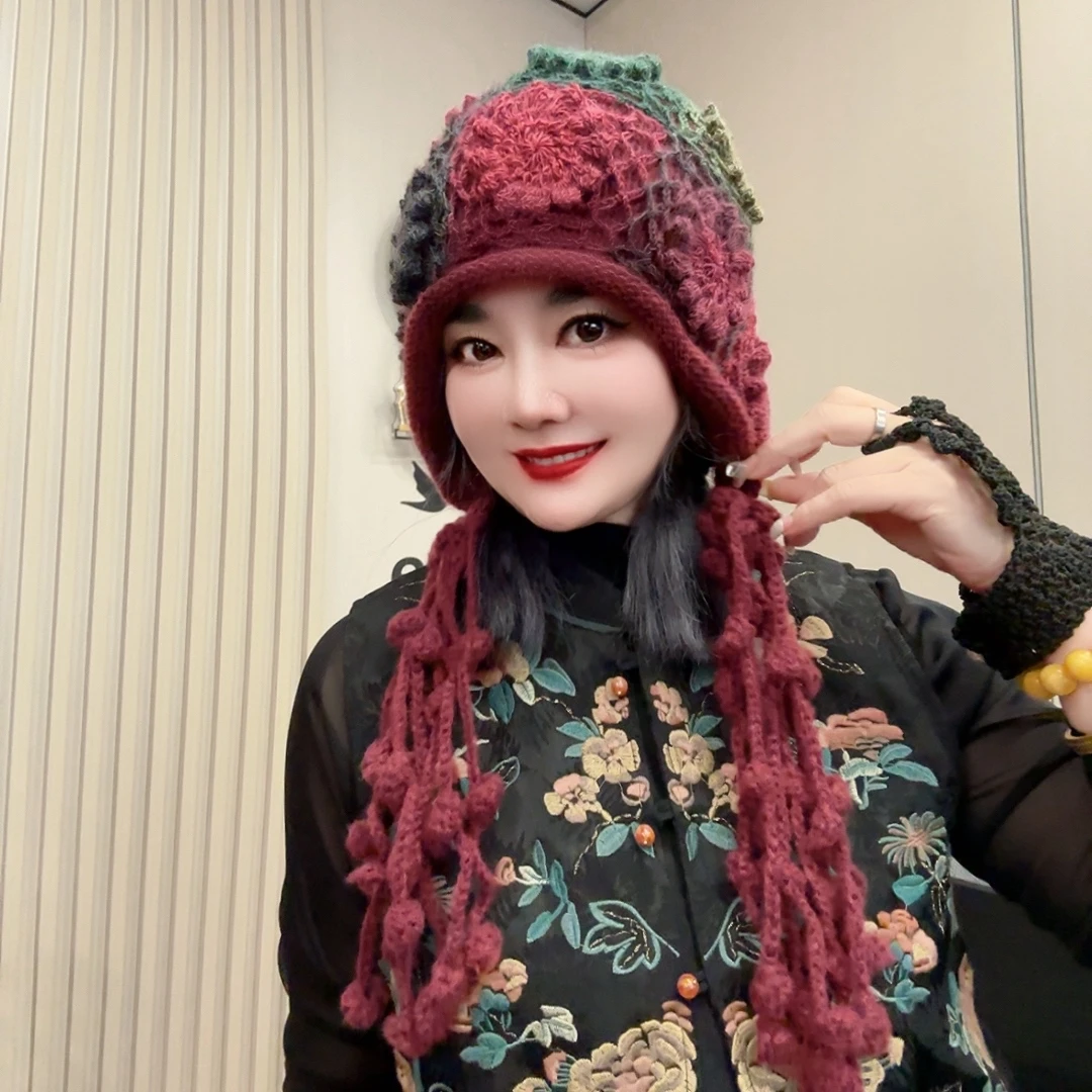 秋冬季手工钩织镂空彩花保暖双层包头护耳针织帽