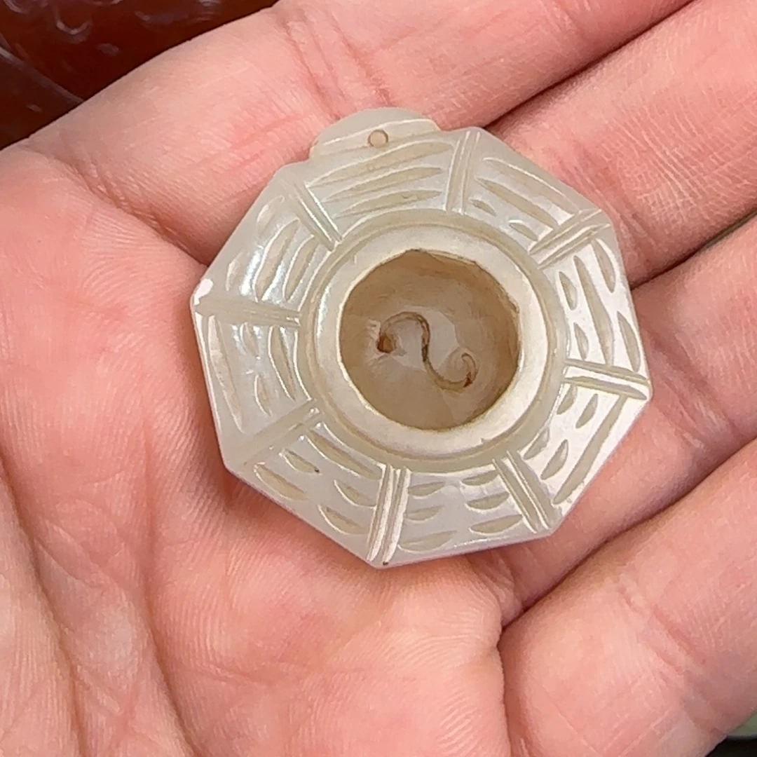 天***0非常精美的脖挂件