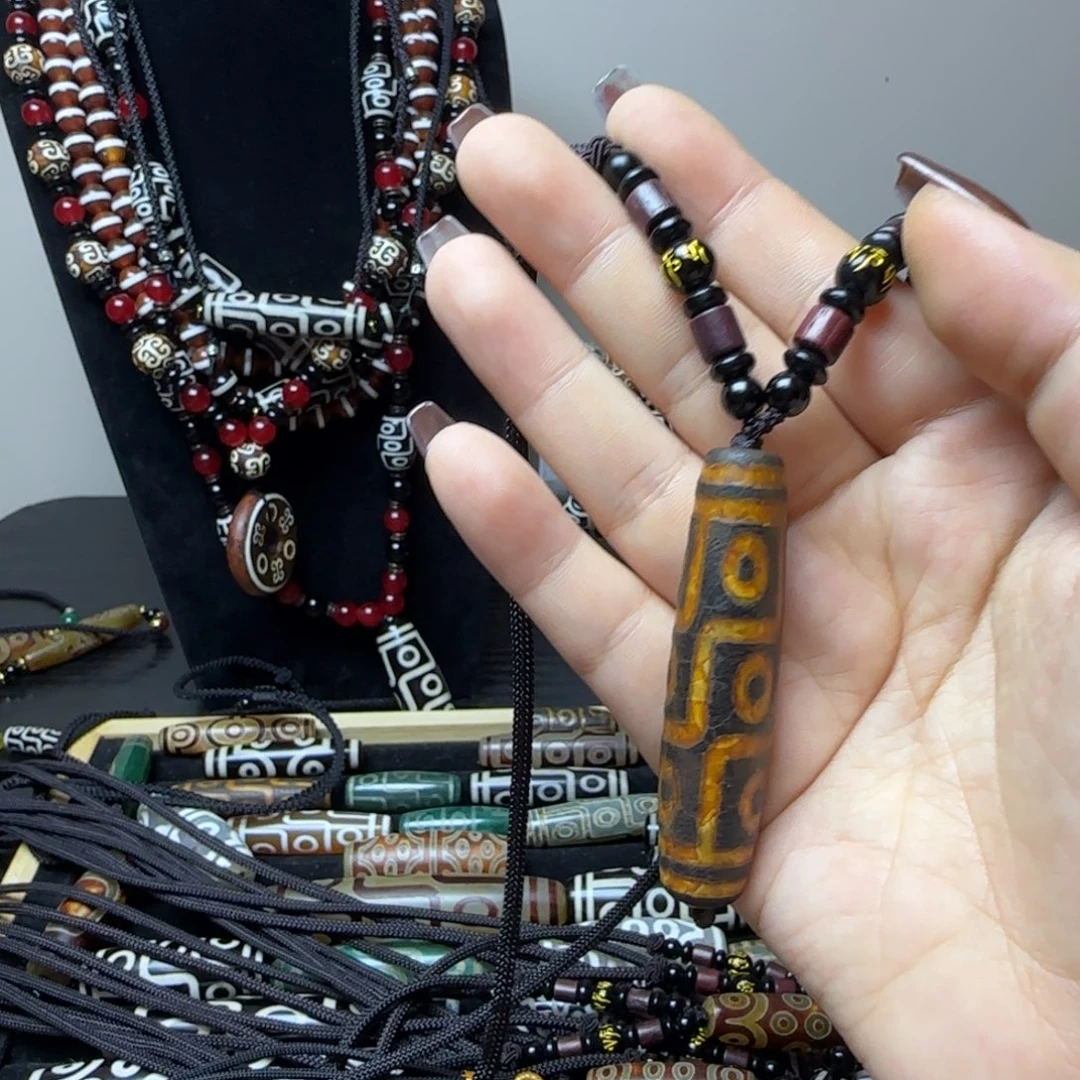 玛瑙/玉髓合金颈饰