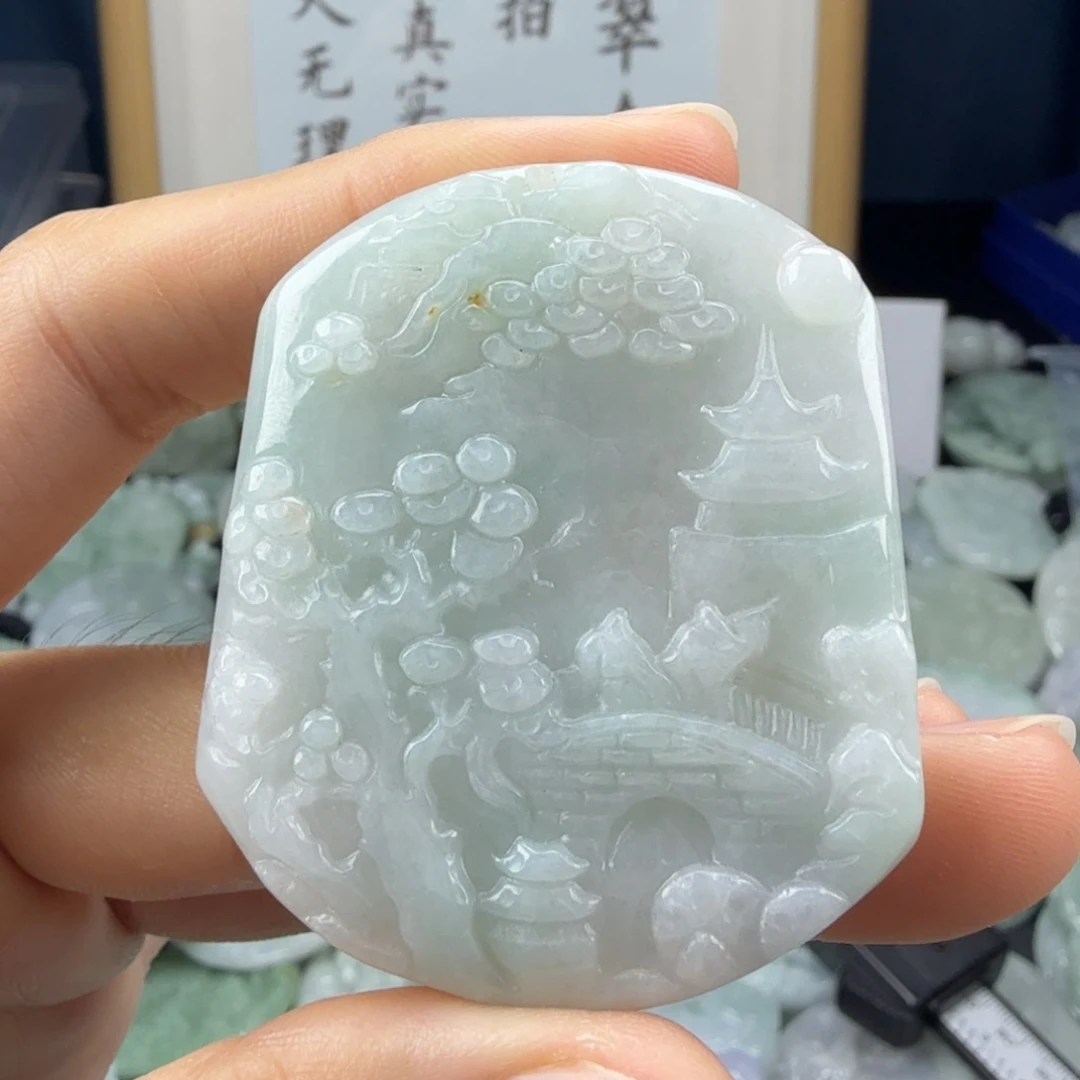 翡翠未镶嵌颈饰翡翠