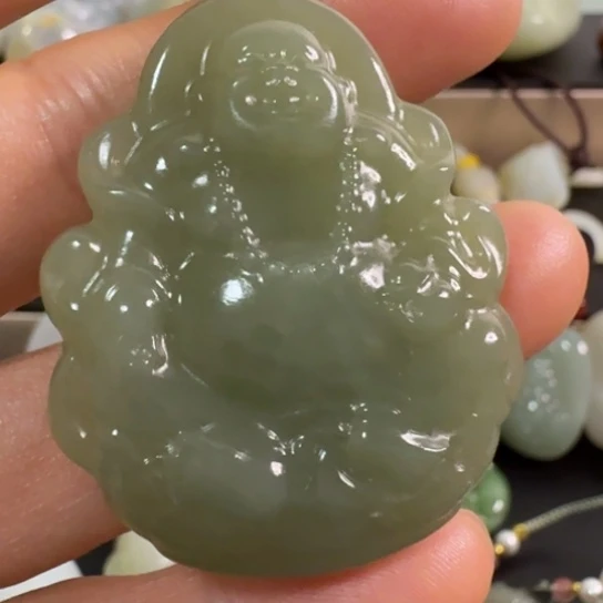 和田玉（糖玉）未镶嵌颈饰