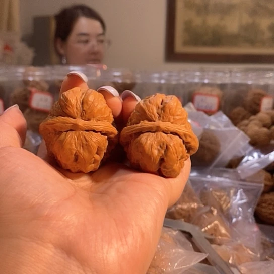 文玩核桃吊坠ℳ***๓蛤蟆头有修打底了