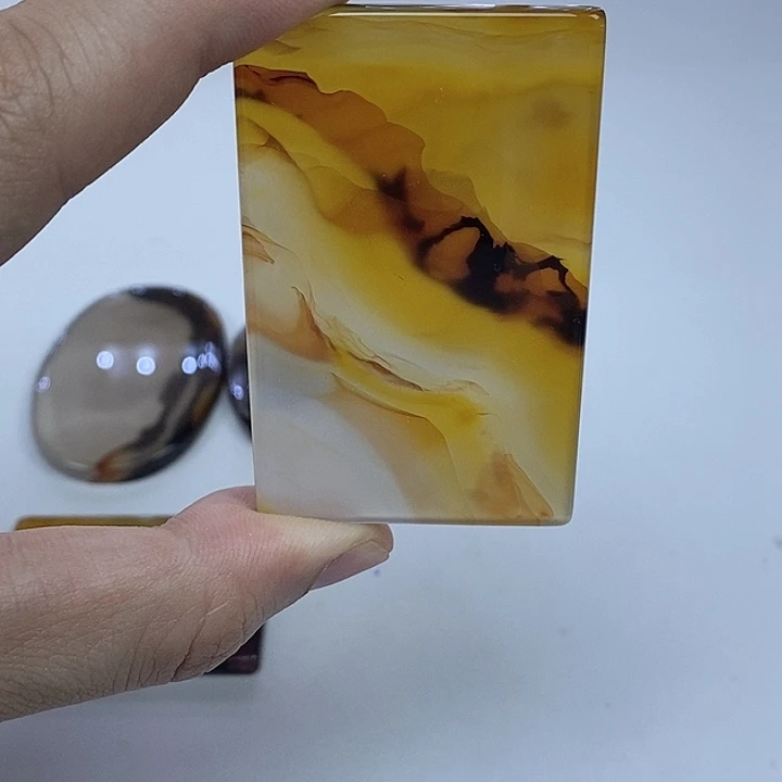 玛瑙/玉髓未镶嵌珠宝半成品