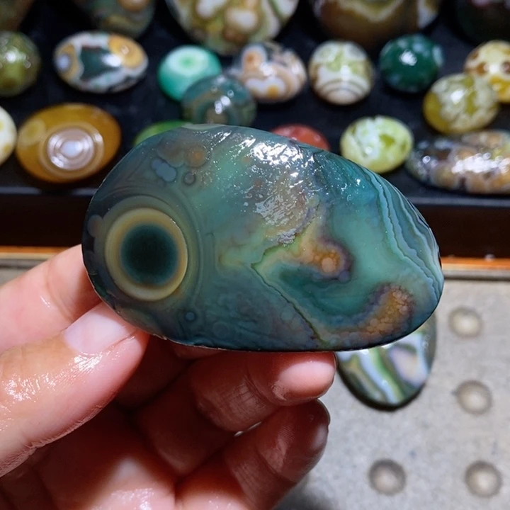 未镶嵌玛瑙/玉髓珠宝半成品150