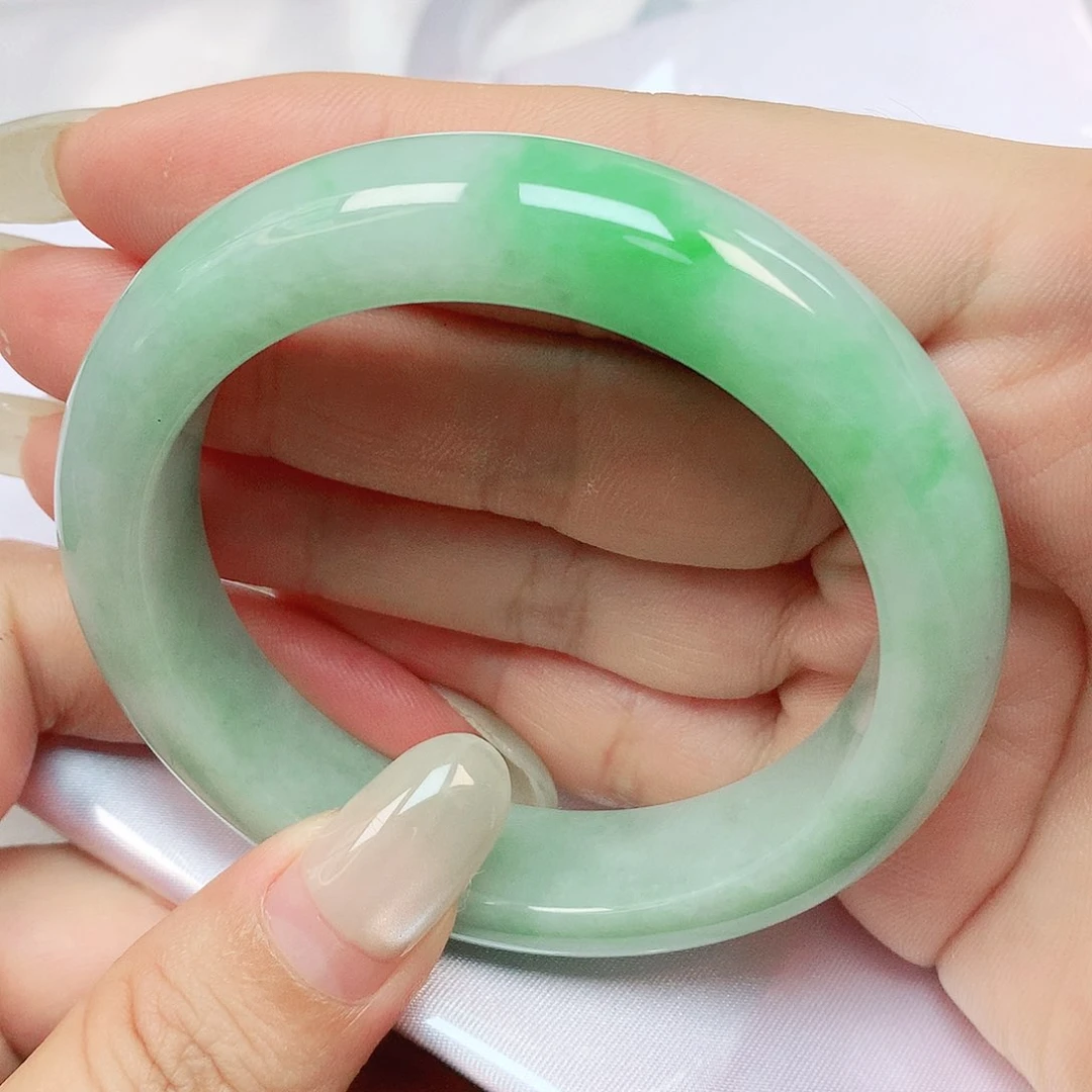 脸***翡翠手镯未镶嵌抖音650